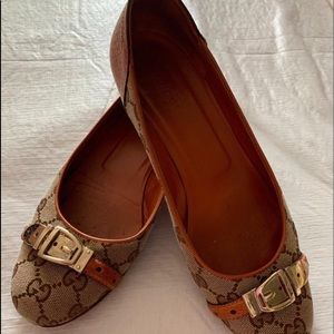 These Original Gucci shoes are already sold.